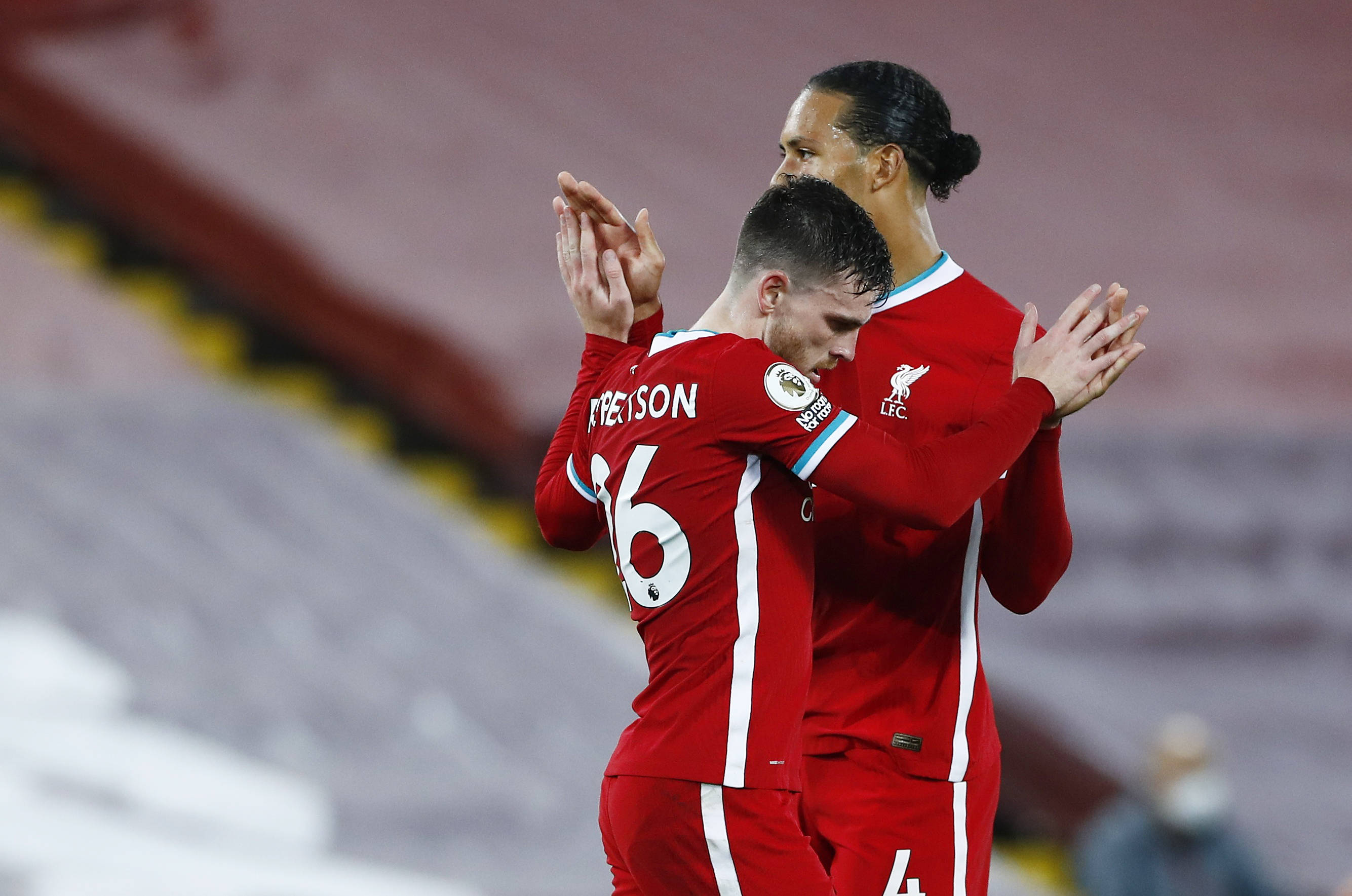 在首场比赛 在首场比赛